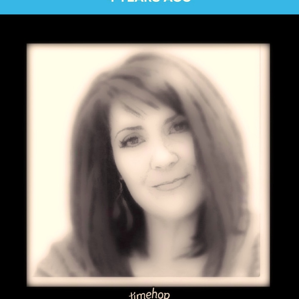 Meet your Posher, Sandy